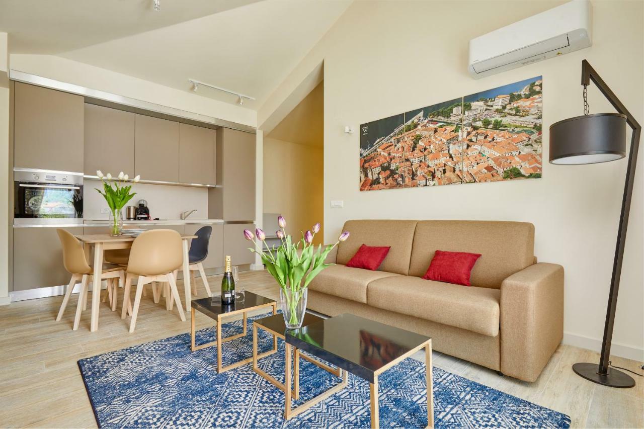 Maison W Kotor Luaran gambar